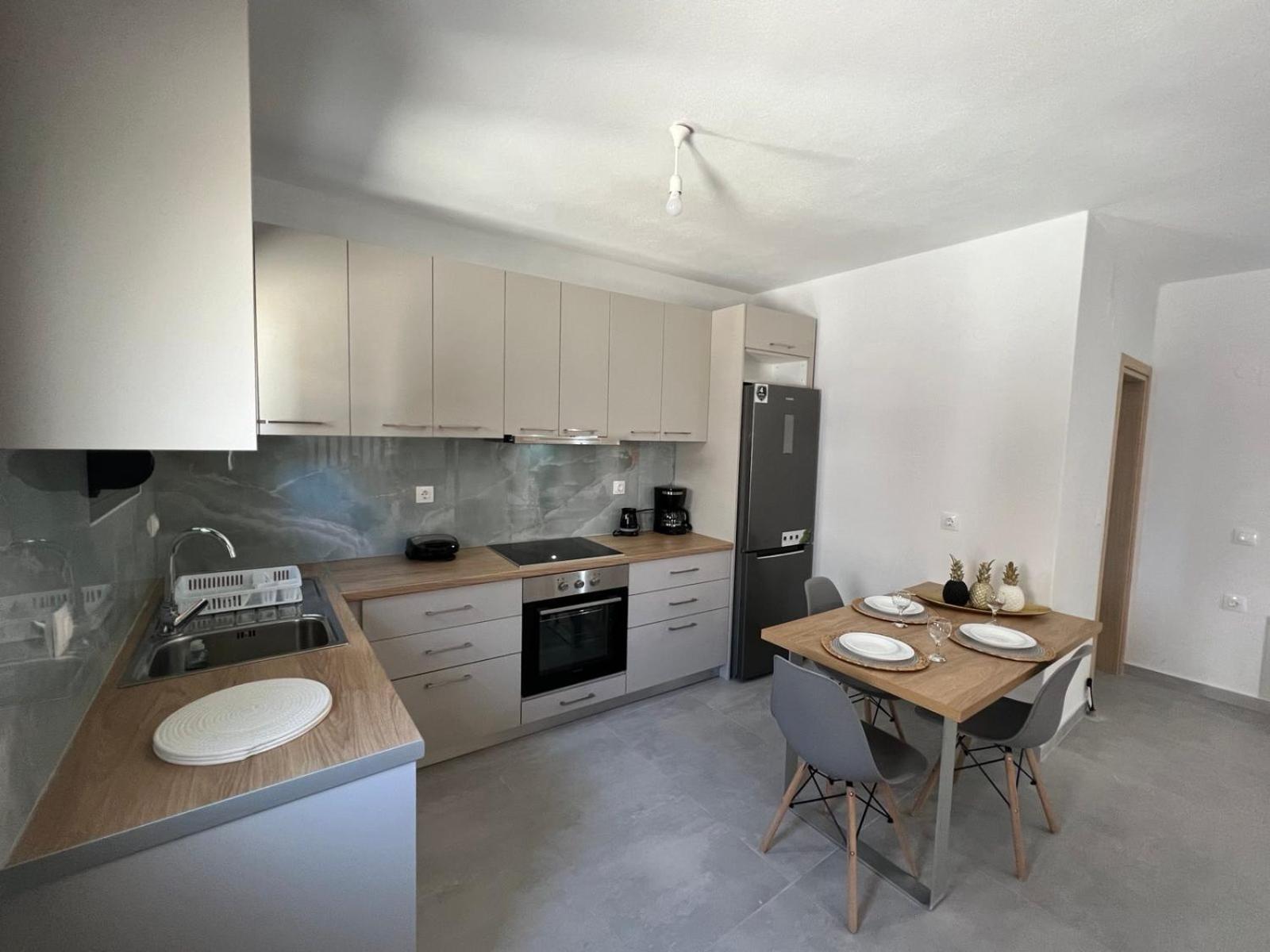 Vespista Boutique Apartment Skiathos Town Luaran gambar