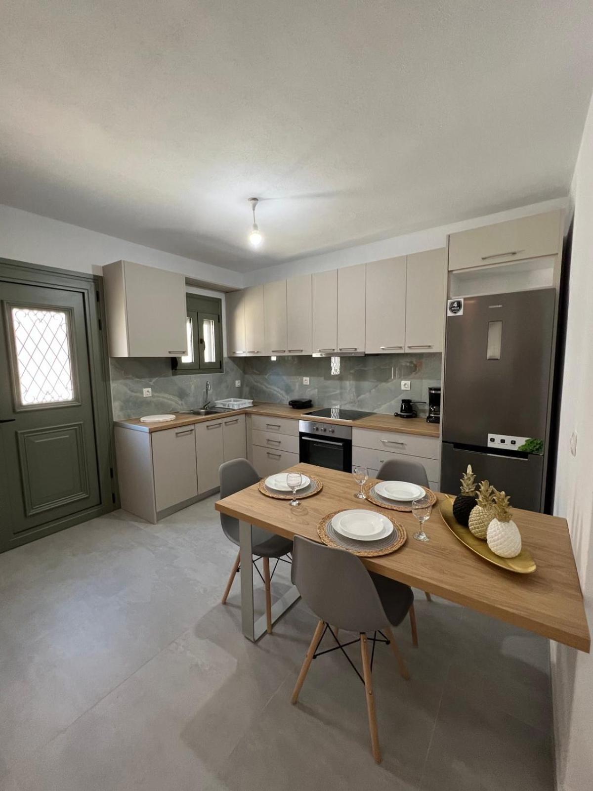 Vespista Boutique Apartment Skiathos Town Luaran gambar